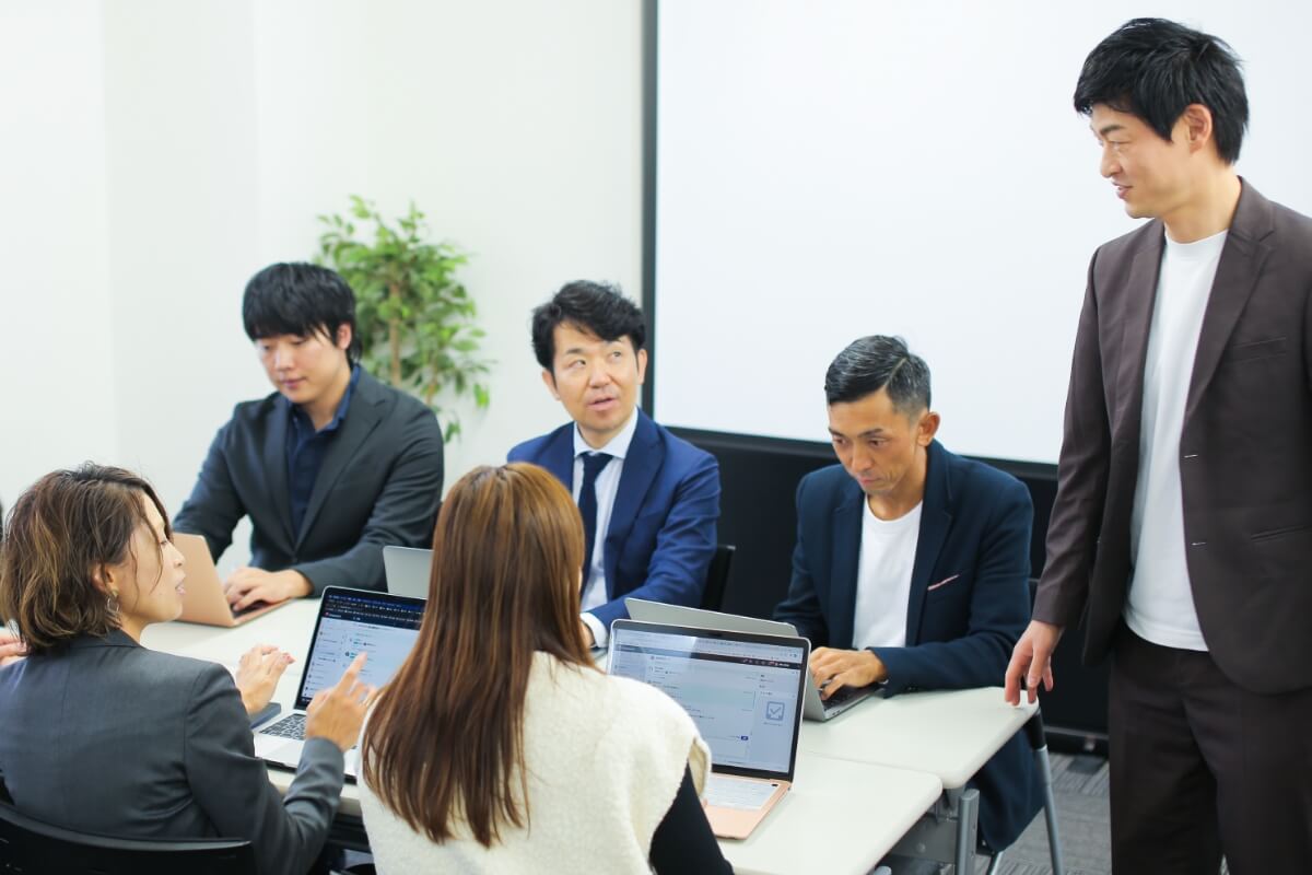 コンサルティング部